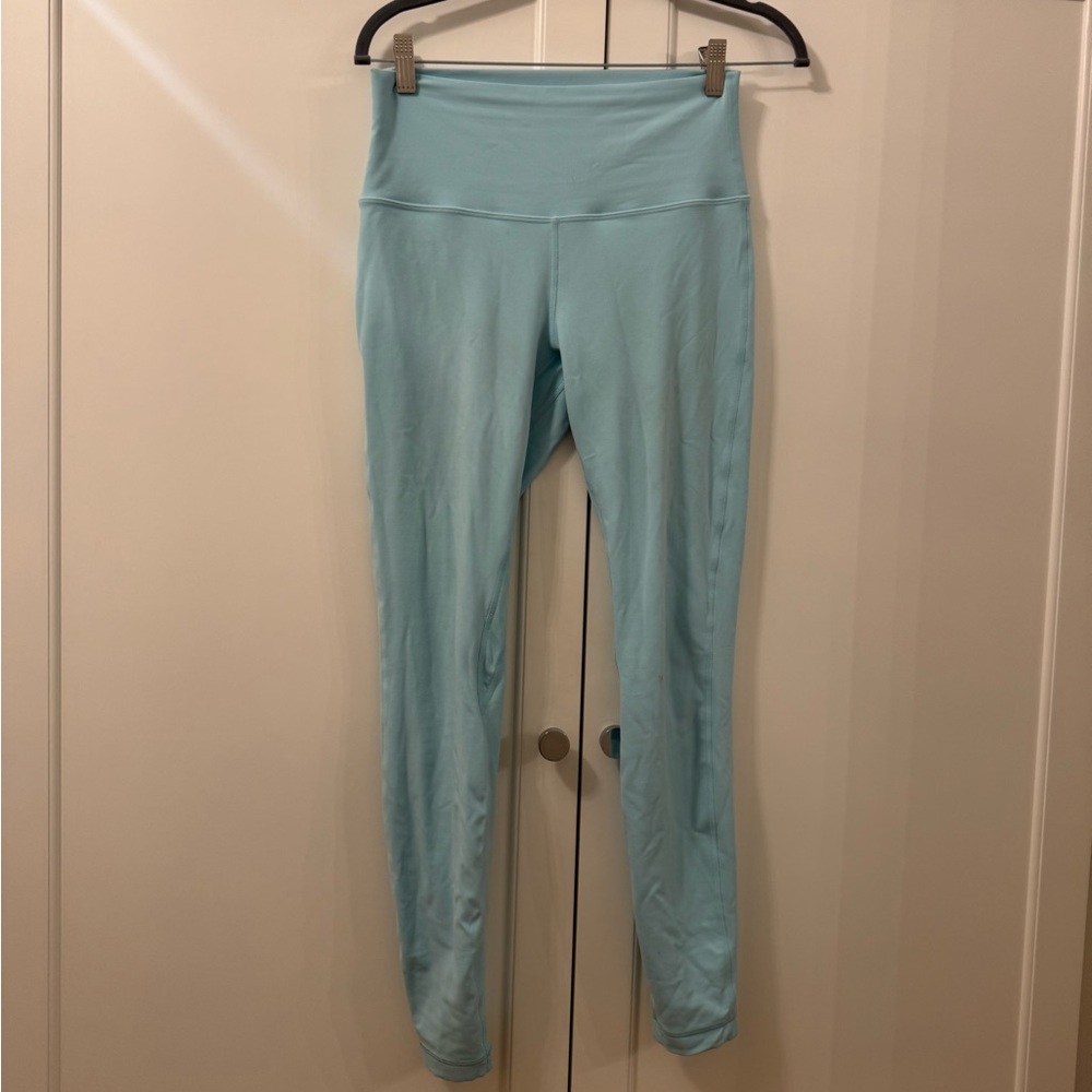 Size 8 - Beautiful fun baby blue lululemon leggings